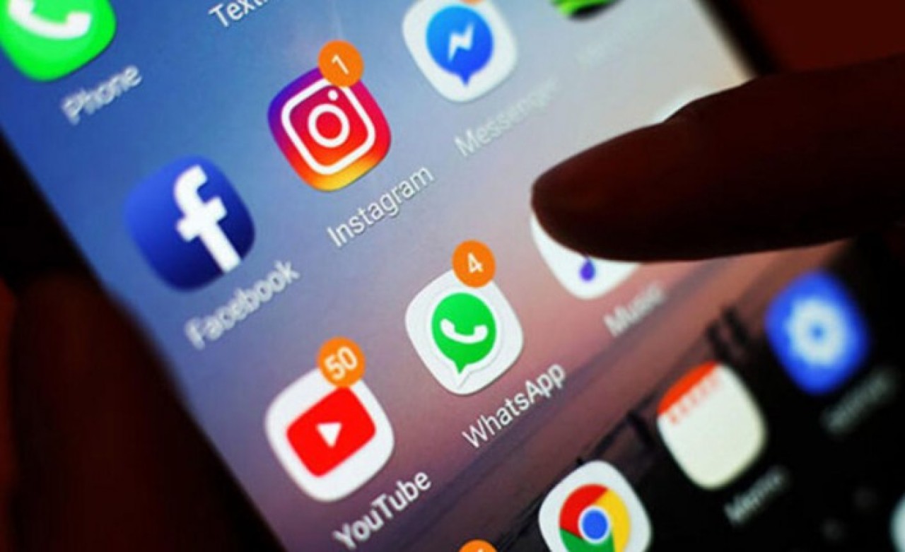 Bakanlıktan WhatsApp ve Instagram'ın çökmesi ile ilgili önemli açıklaması!