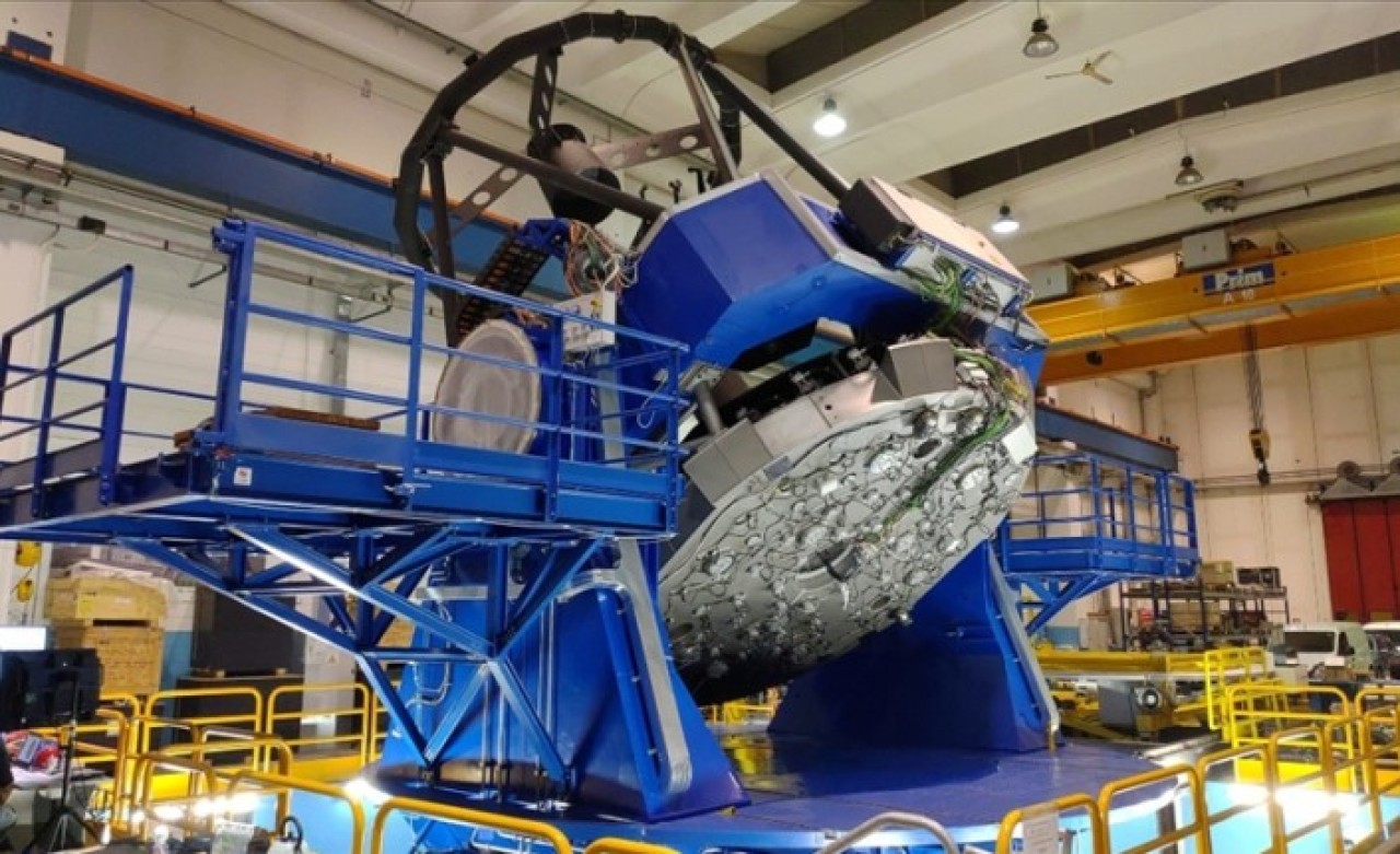 Dev teleskobun aynası haziranda geliyor