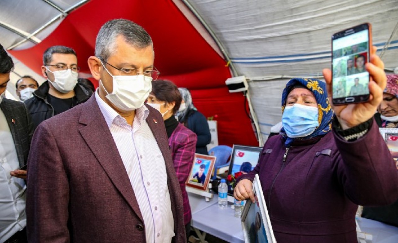 Diyarbakır annelerinden CHP heyetine soğuk duş: HDP'den desteğinizi çekin