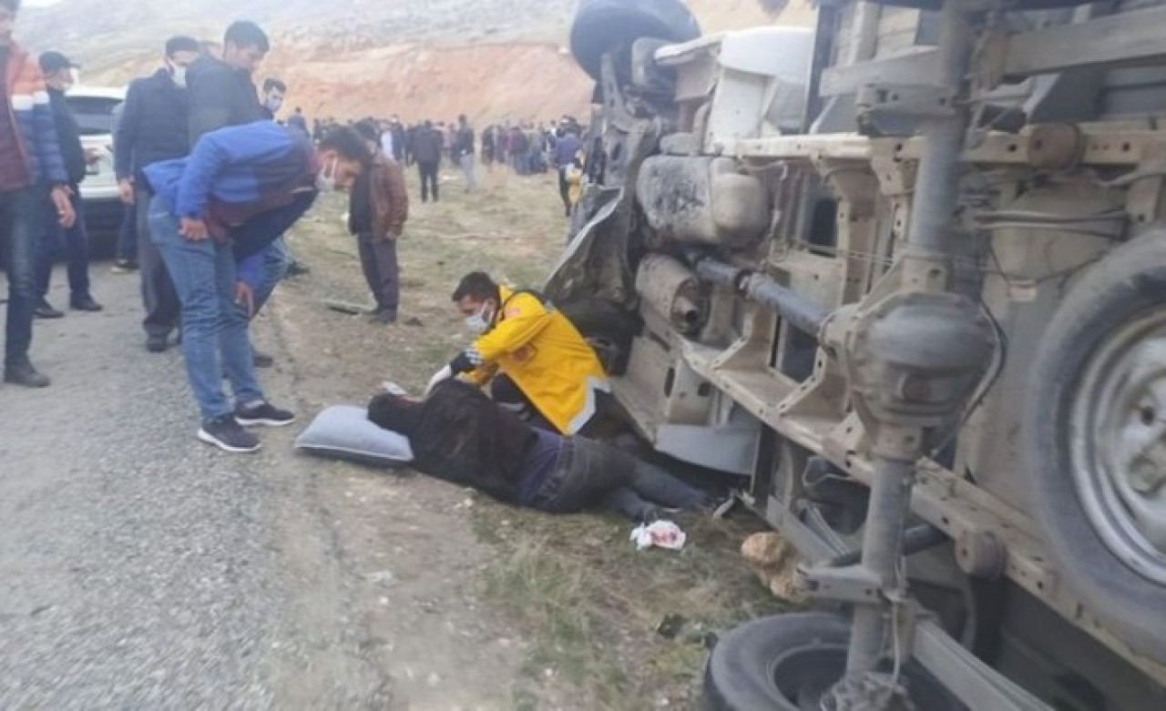 Diyarbakır Silvan'da korkunç kaza: Sercan Öztürk ve 4 kişi daha öldü