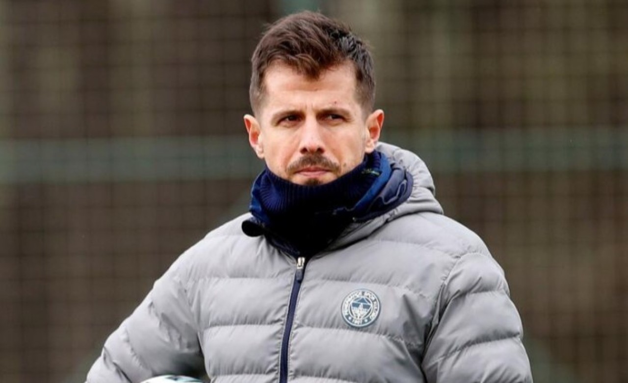 Emre Belözoğlu,  gelecek sezon tek şartla takımın başında kalacak