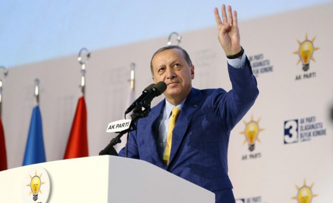 "Erdoğan'ın Genel Başkanlığı bırakması söz konusu olamaz"