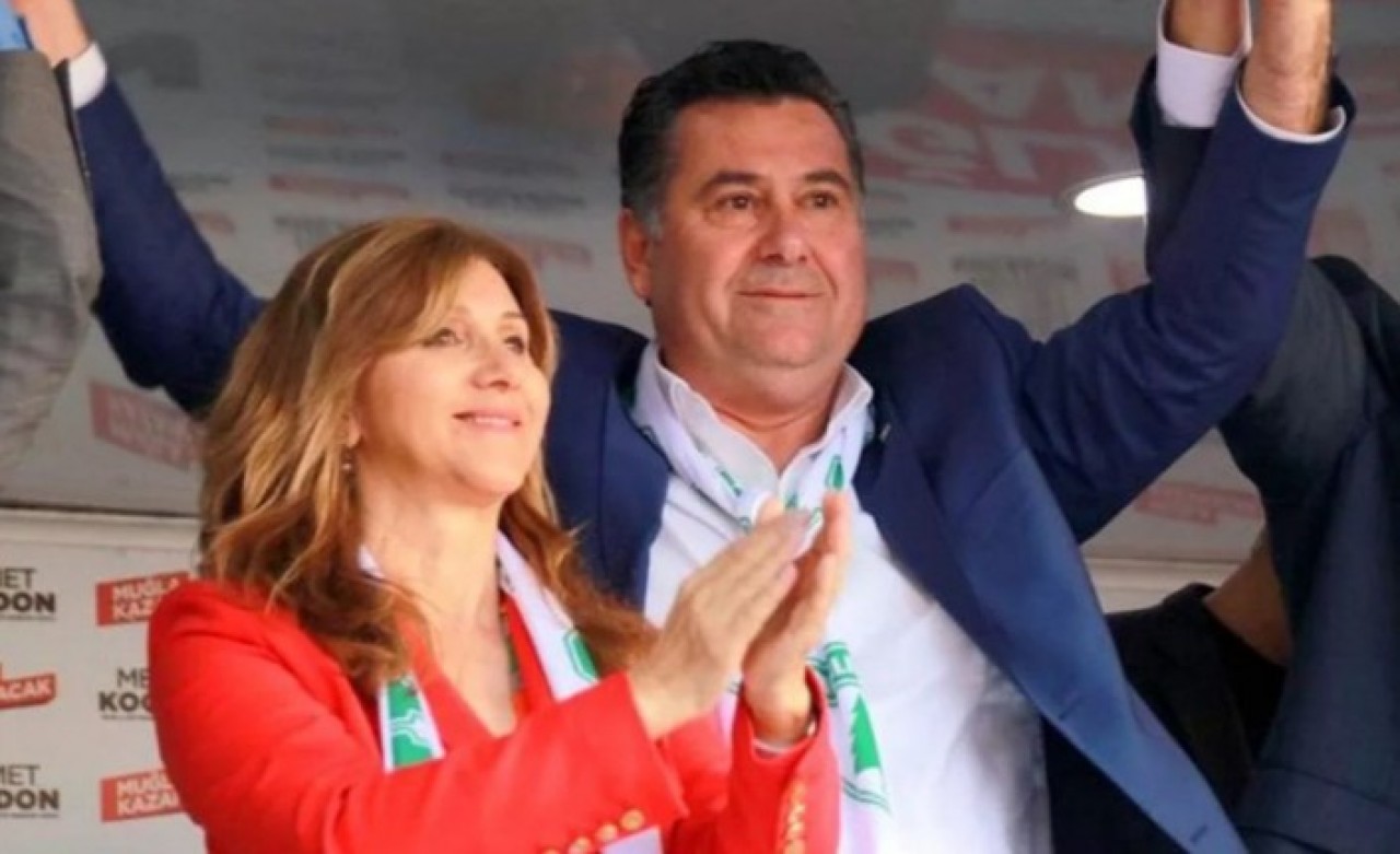 Eski Belediye Başkanı Mehmet Kocadon ve eşi Hülya Kocadon yoğun bakıma alındı