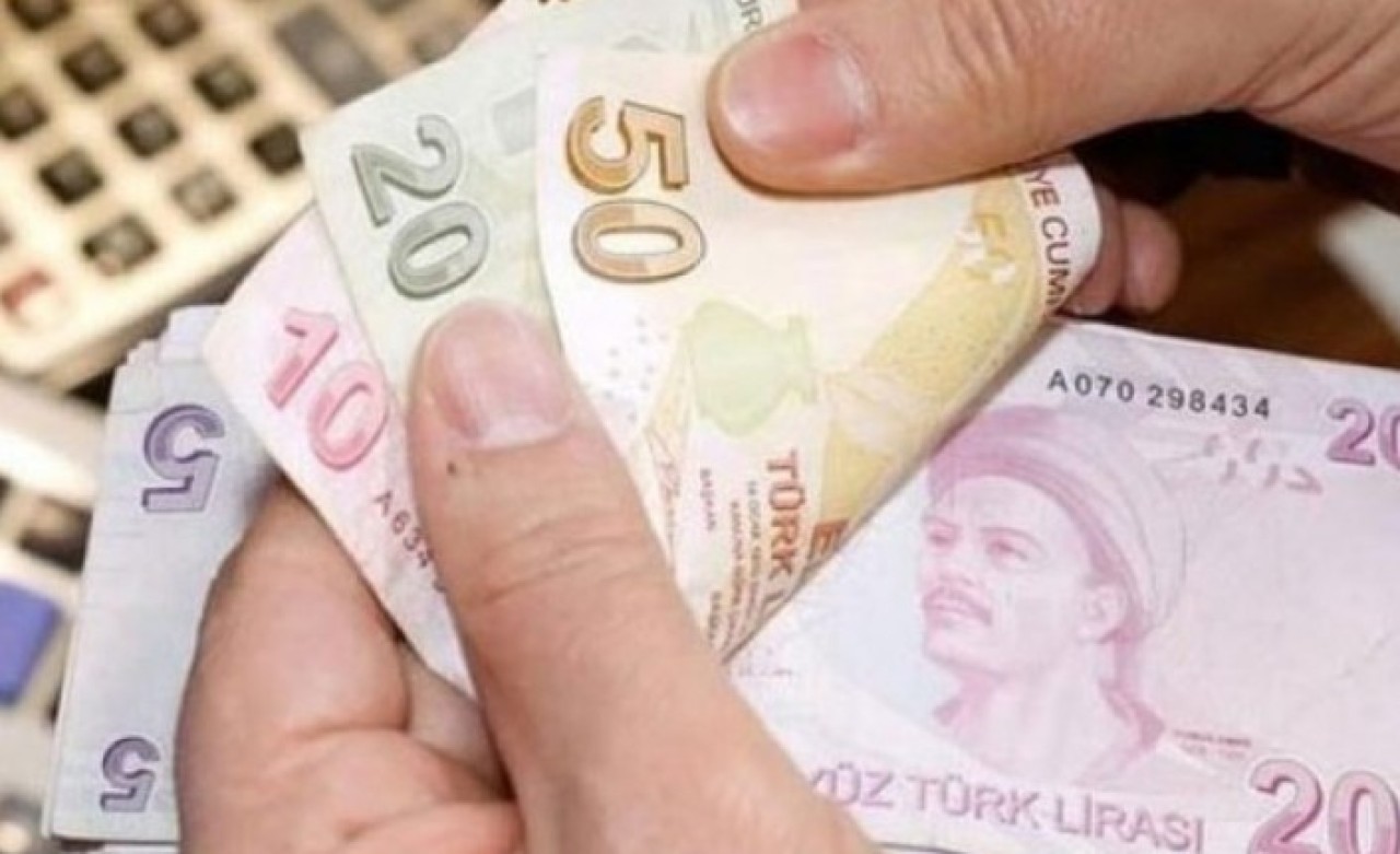 Flaş aile yardımı açıklaması: Emeklilere 461 lira zam