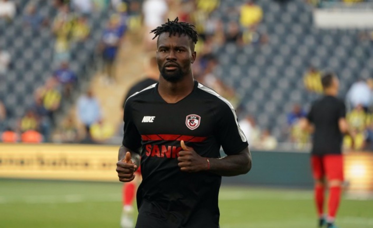 Gaziantepspor'dan büyük ayıp: Oğlunu kaybeden ünlü futbolcunun cenazesine kulüpten kimse katılmadı!