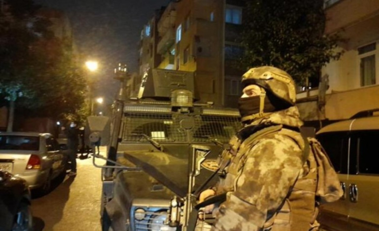 İstanbul'da sabaha karşı operasyon: 11 ilçede baskın
