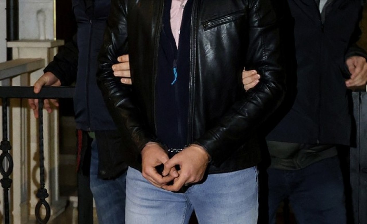 İstanbul merkezli 16 ilde FETÖ'nün emniyet yapılanmasına operasyon