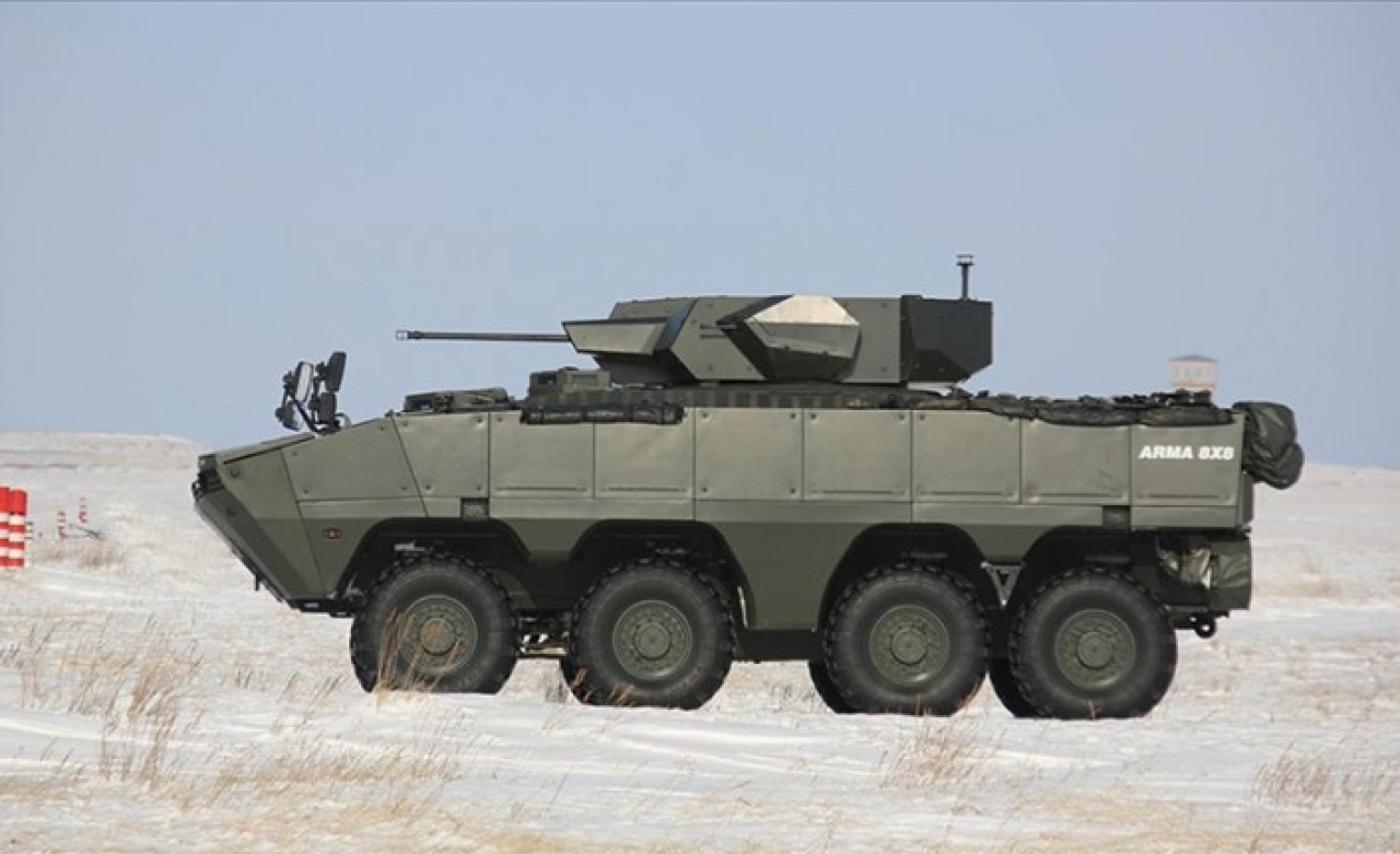 Kazakistan ordusu Türk yapımı zırhlı muharebe aracı Arma ve Nefer silah sistemini test etti