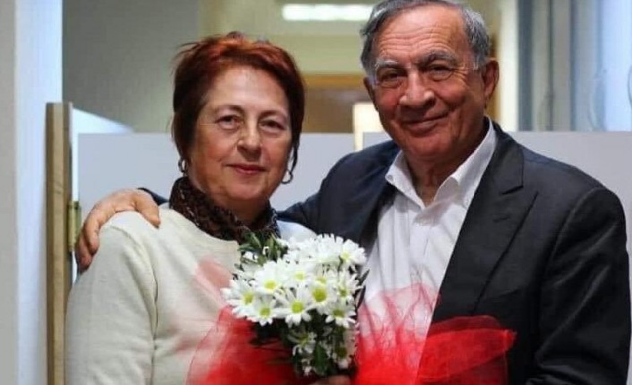 Korona olmuştu: Seyhan Belediye Başkanı'nın eşi Nesrin Akay öldü