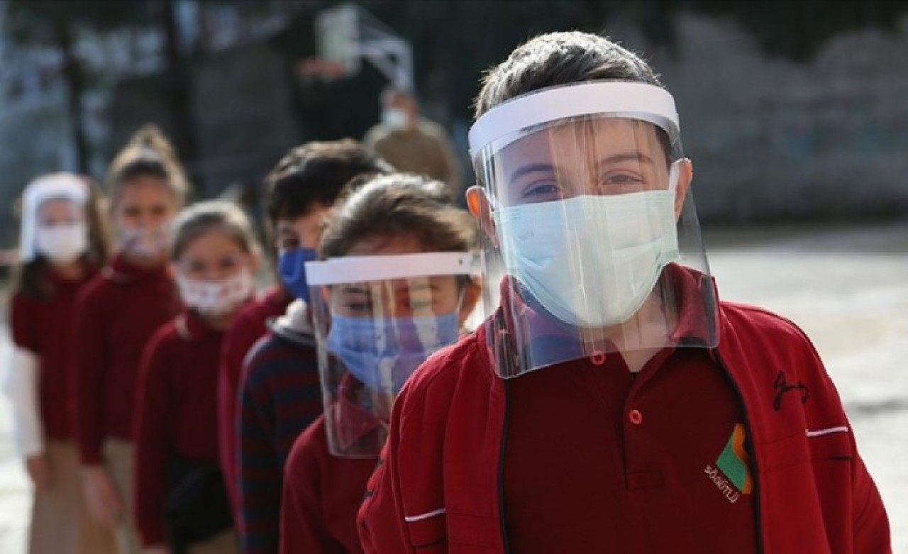 MEB,  ilkokul ve ortaokullarda yüz yüze eğitim detaylarını belirledi