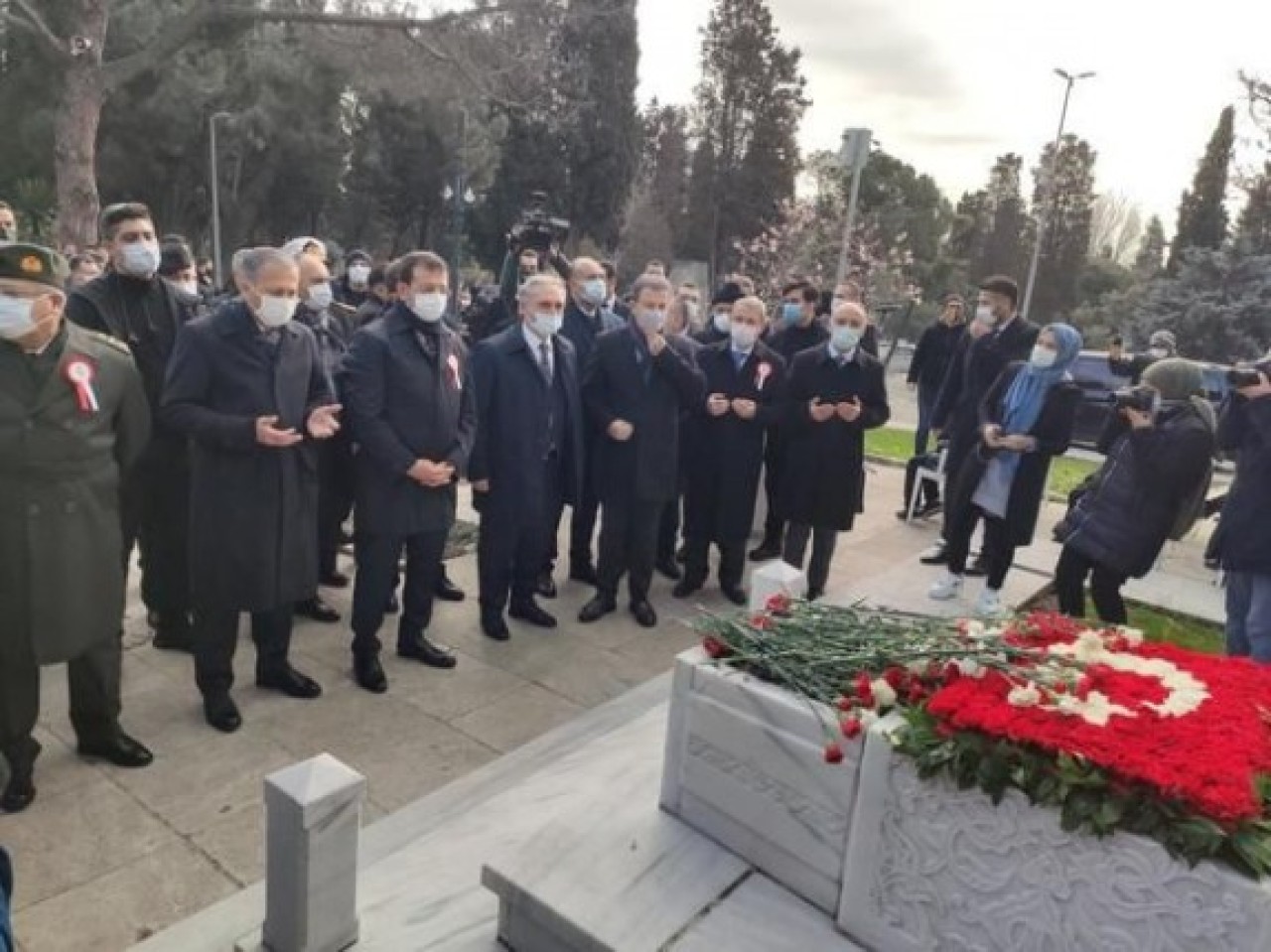 Milli şair Mehmet Akif Ersoy,  kabri başında anıldı