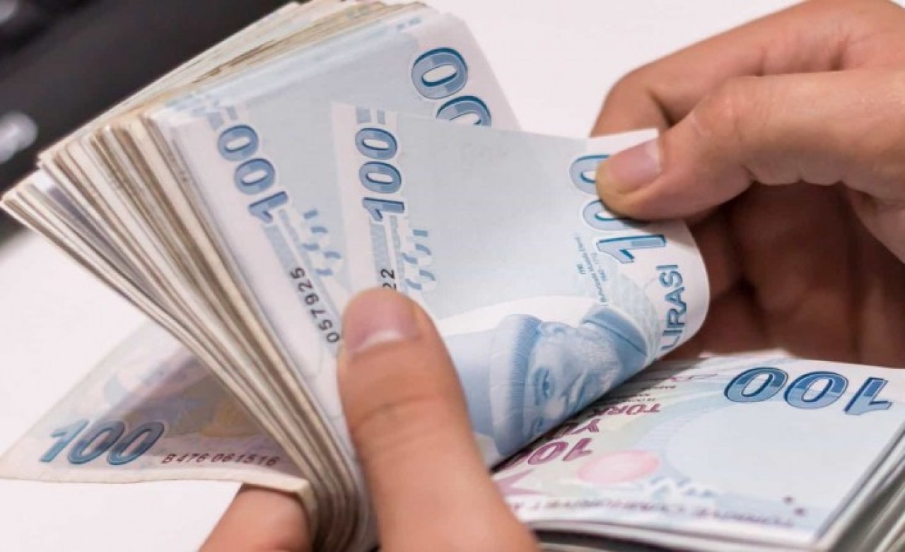 Milyonlarca emekliyi ilgilendiriyor: Maaşlara 414 lira zam!