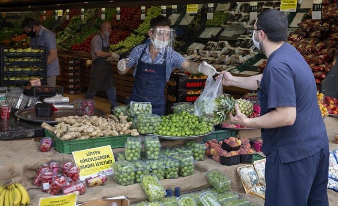 Pes dedirten fiyat artışı! Tarlada 20 kuruş markette 6 lira