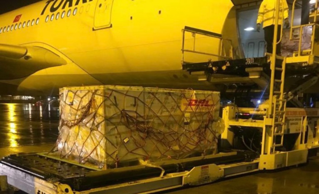 Sağlık Bakanı Koca: 1.4 milyon doz BioNTech aşısı kullanıma hazır