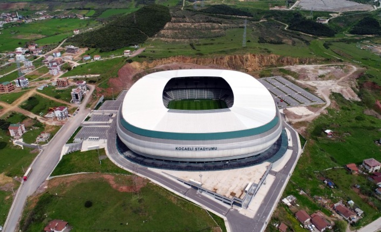 TOKİ yaptığı yatırımlarla "Geleceğin Kocaelisi'ni" inşa ediyor