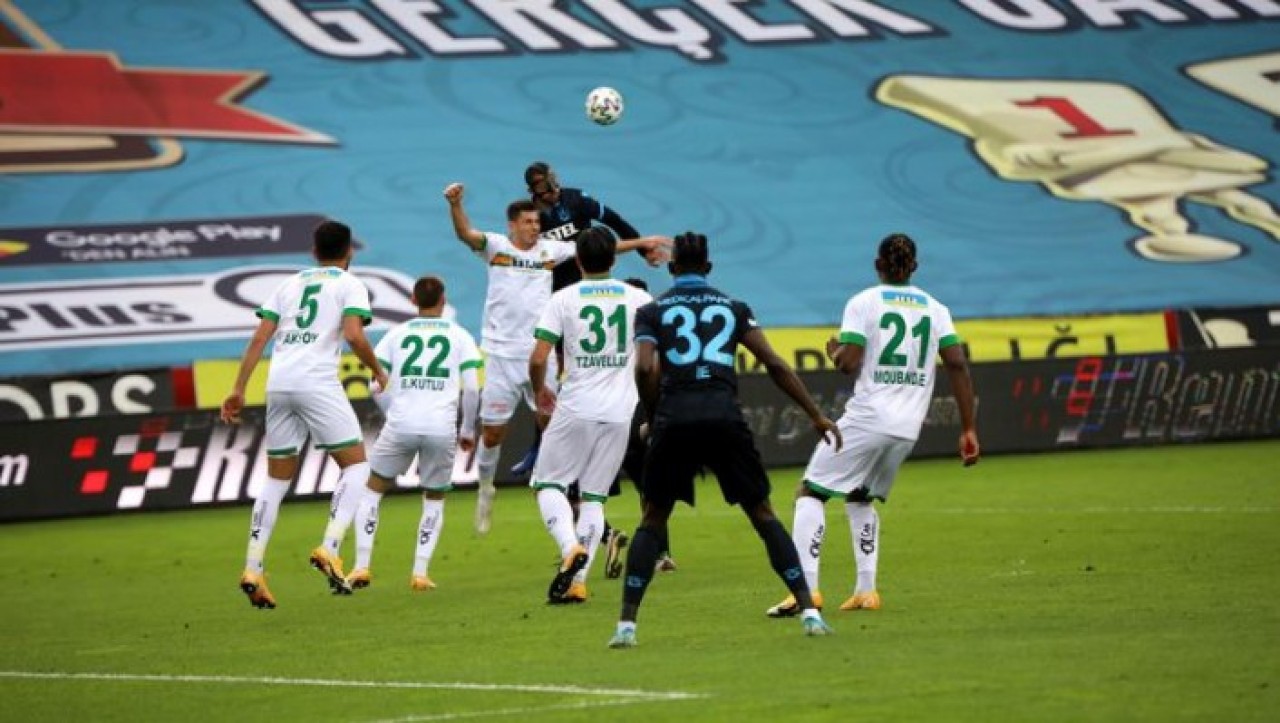 Trabzonspor dondu kaldı,  Alanyaspor patladı!