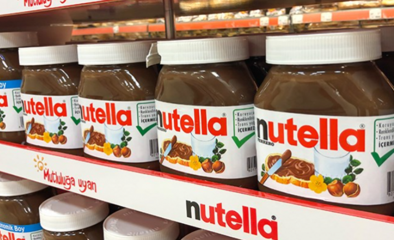 Ünlü çikolata markası Nutella'nın içinden çıkan cisim mide bulandırdı