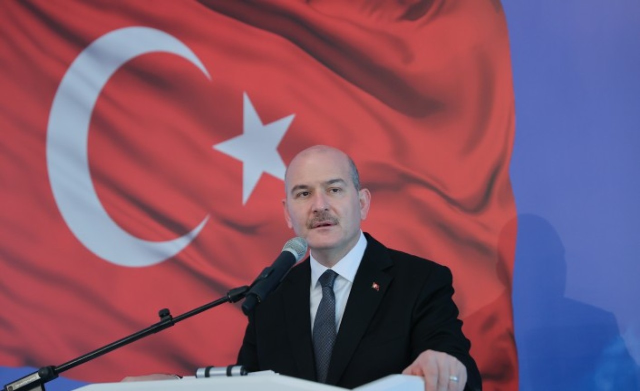 Yunanistan'dan insanlık suçu: 7 göçmeni kelepçeleyip denize attı