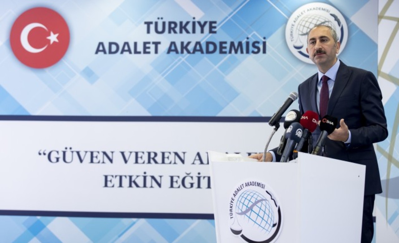 Adalet Bakanı Gül: Bu karanlık zihniyetle mücadeleyi elbette sürdüreceğiz