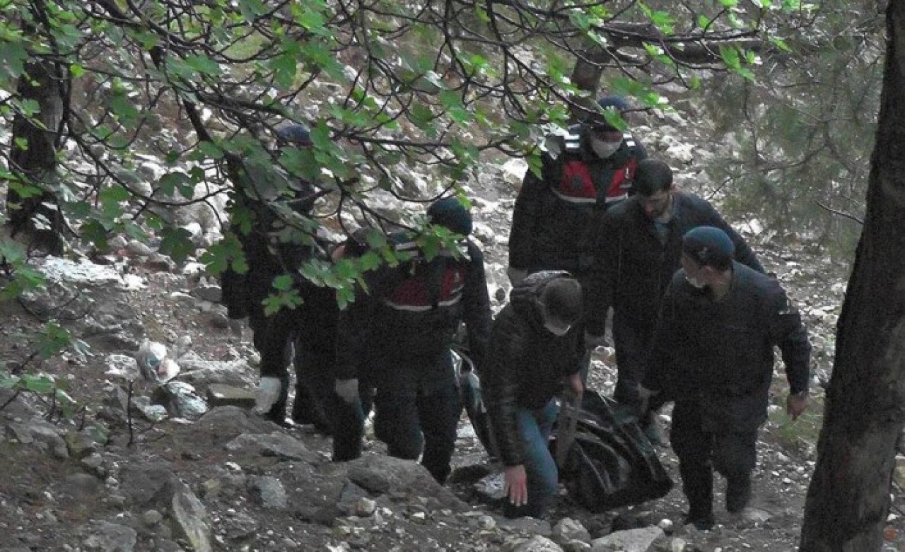 Antalya'da başından vurulmuş bulundu: Mehmet Büdün öldü