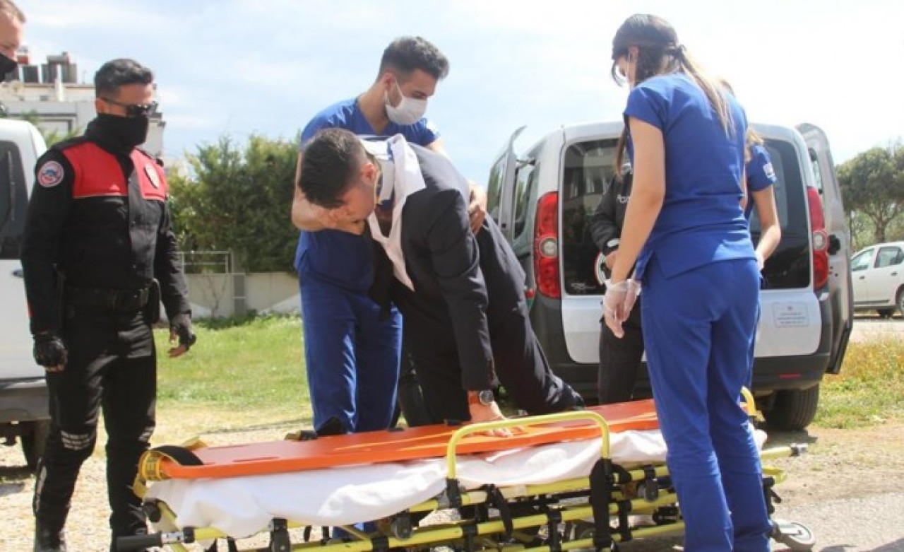 Antalya'da icraya giden avukat Uğurcan Arslan'a saldırı: Hastaneye kaldırıldı