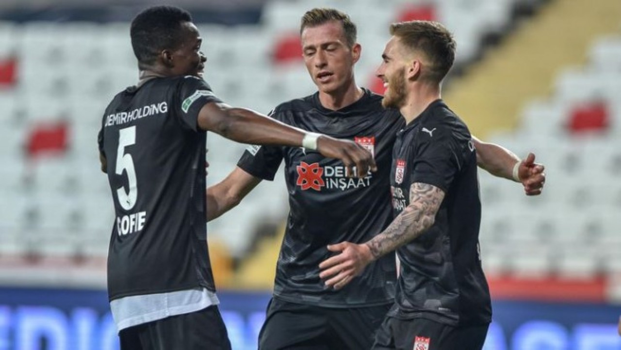 Antalyaspor-Sivasspor: Gol yağmuru