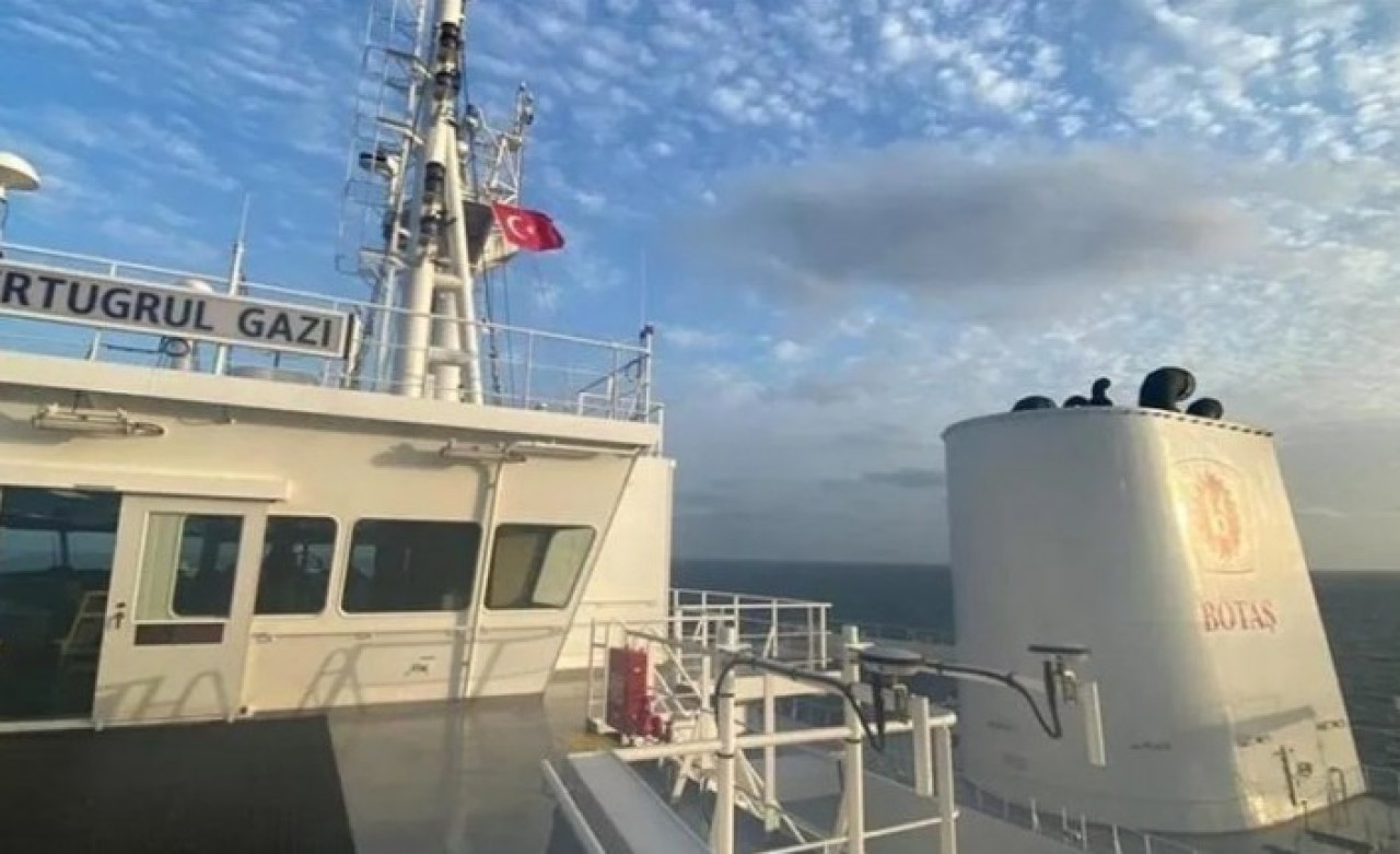 Bakan Dönmez müjdeyi verdi: Ertuğrul Gazi geliyor