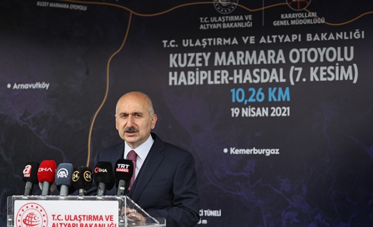 Bakan Karaismailoğlu'ndan Kanal İstanbul'la ilgili flaş açıklama: Tehlikenin boyutları çok büyüdü!