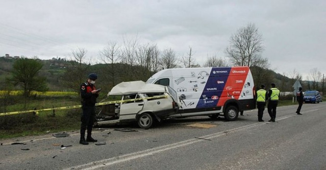 Bartın'da kaza: Avni Demirel öldü,  Seçkin Karduz yaralandı