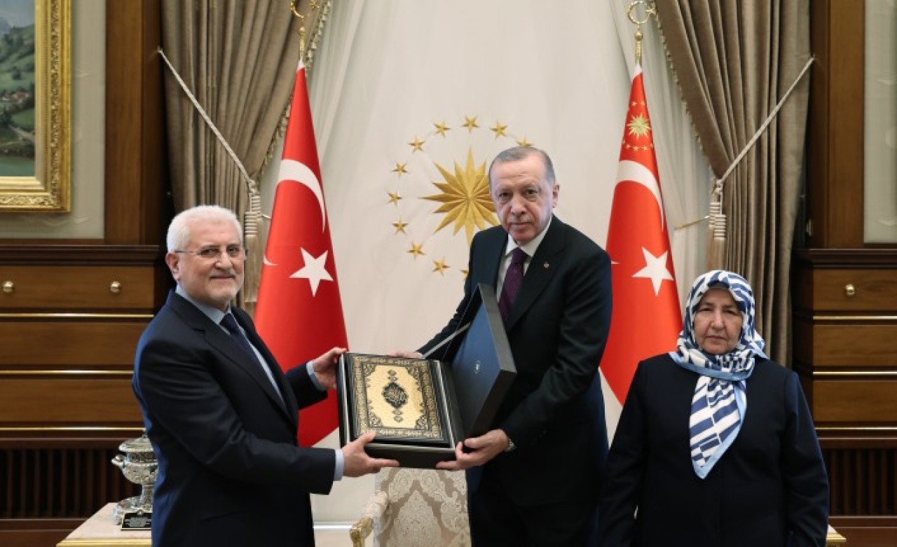 Cumhurbaşkanı Erdoğan,  şehit Savcı Kiraz'ın anne ve babasını kabul etti