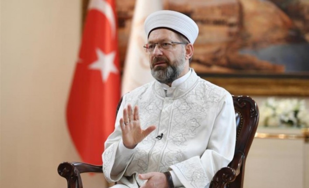 Diyanet İşleri Başkanı Erbaş'tan teravih namazlarıyla ilgili flaş açıklama!