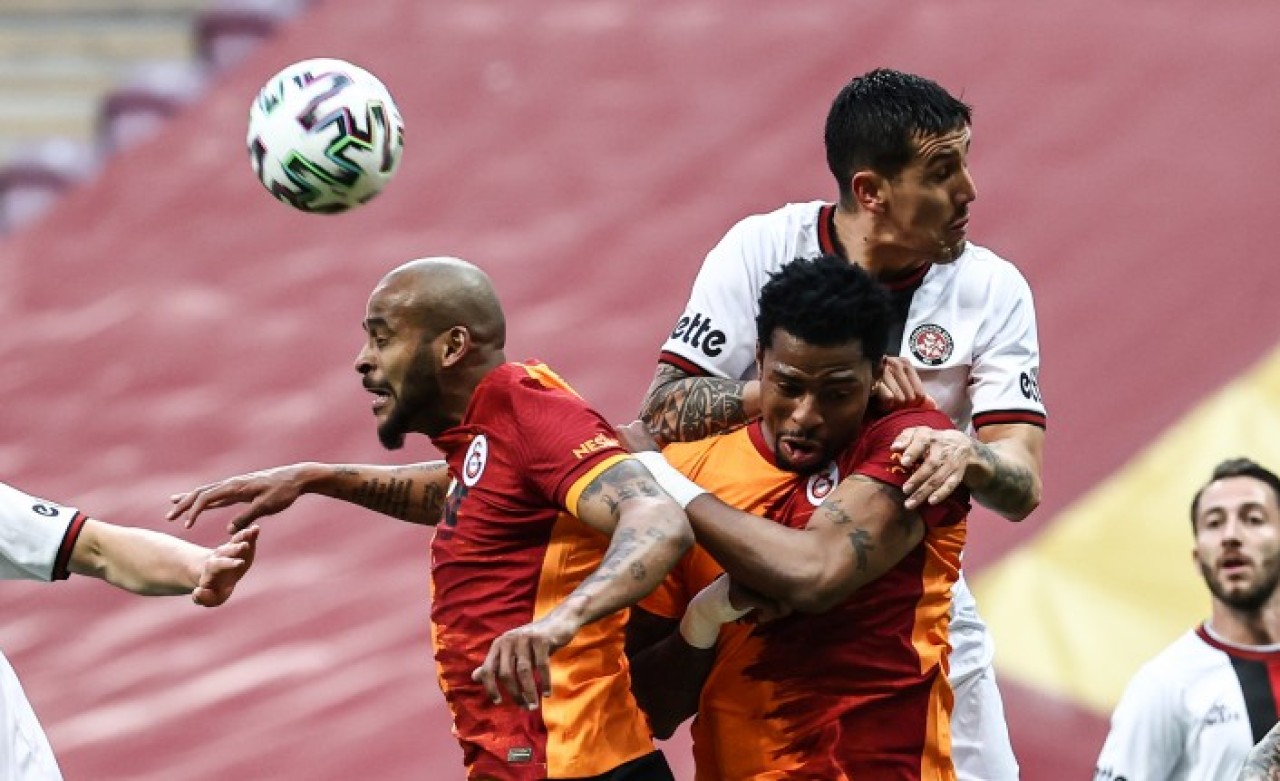 Galatasaray,  Karagümrük karşısında ağır yaralı: Neler oldu neler!