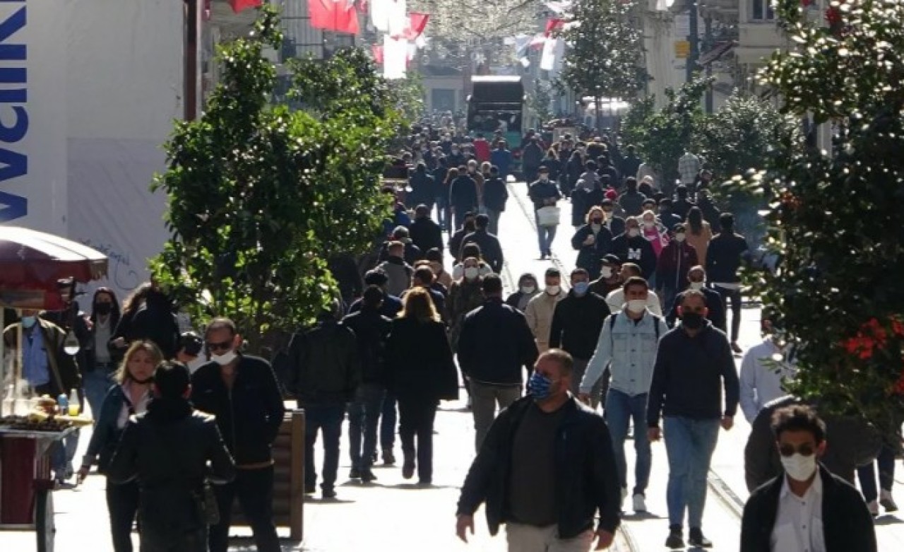 Kabine toplantısı bugün: 3 haftalık kapanma gündemde