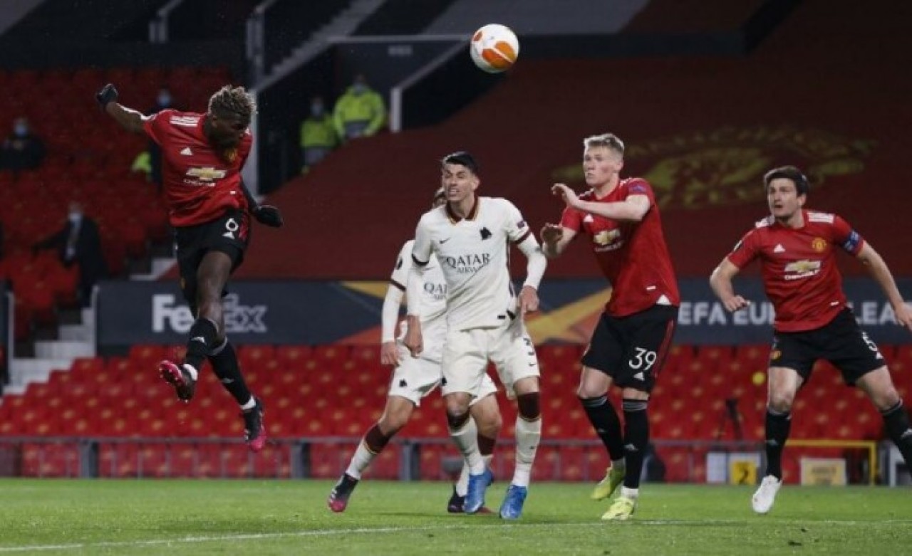 Sen misin Manchester United'a gol atan: Roma'yı dağıttılar!