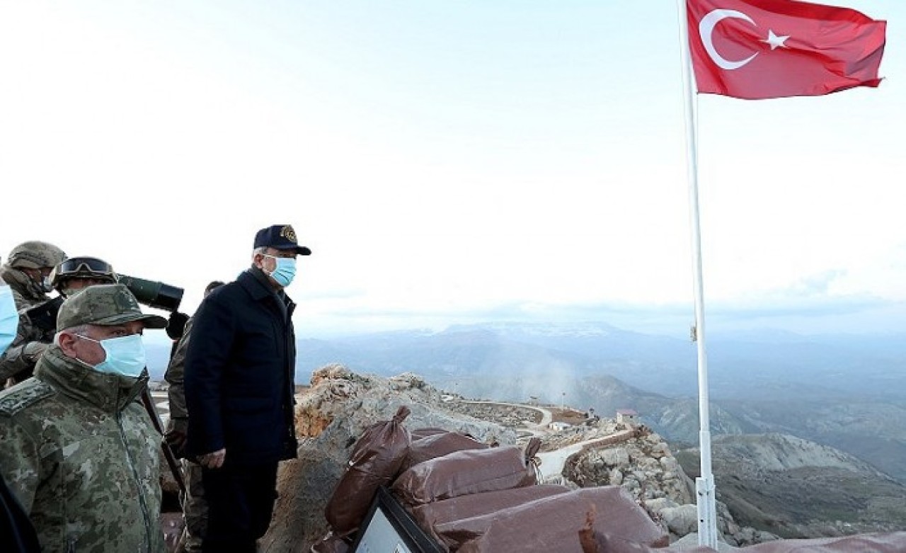 Şırnak'ta terör toplantısı: Hulusi Akar ve TSK komuta heyeti Namaz Dağı'nda