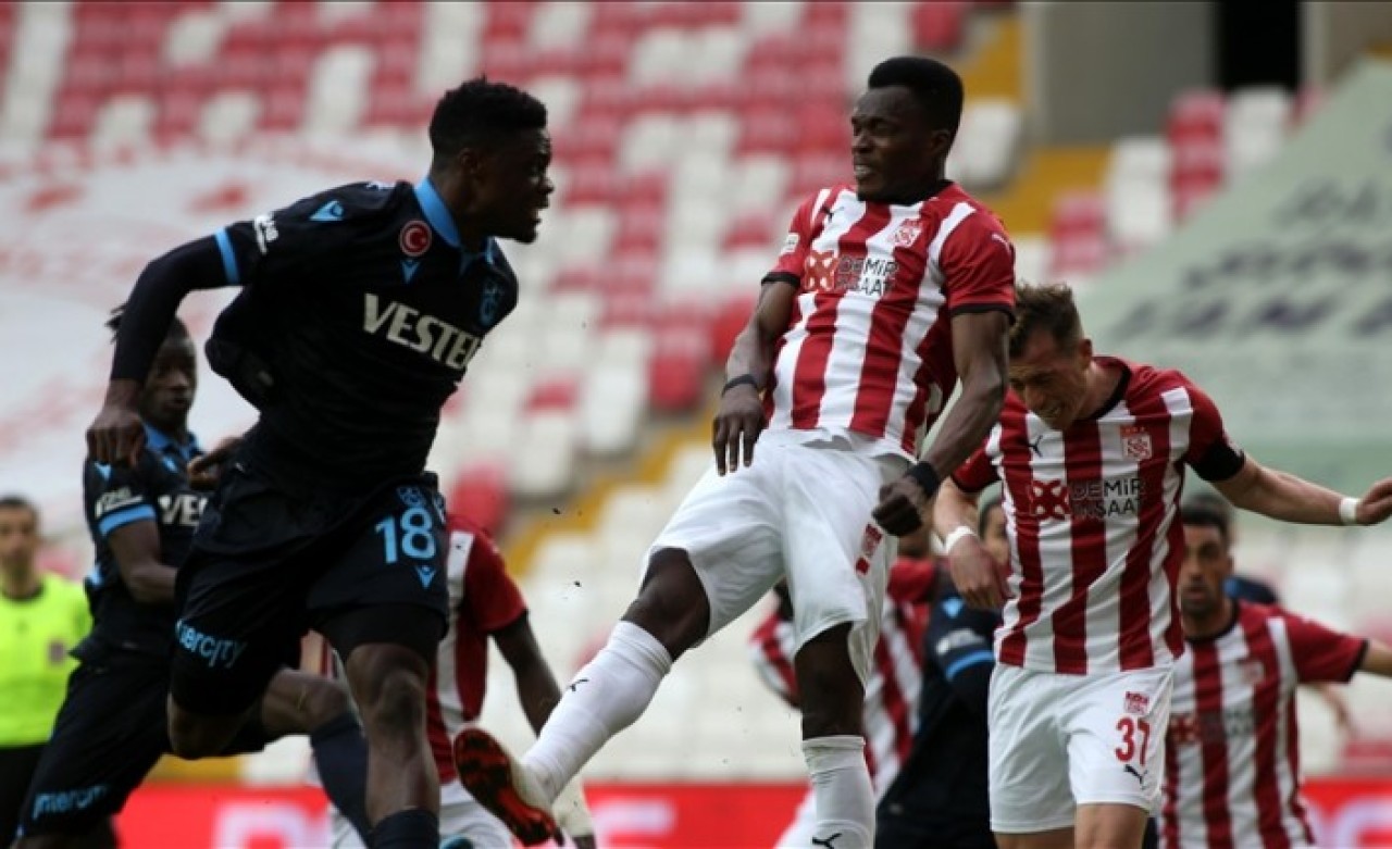 Sivasspor-Trabzonspor: Böyle futbol olur mu?