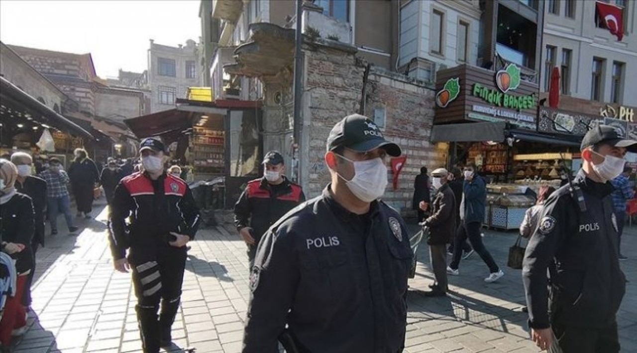 Sokağa çıkma kısıtlamasında neredeyse herkes muaf! Peki tam kapanmada kimler kapanacak?