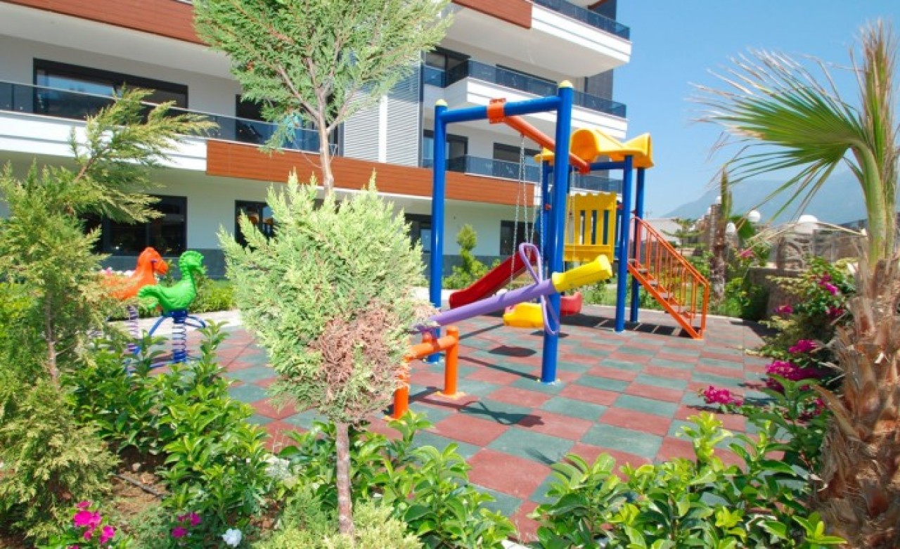 Tam kapanmada dikkat çeken detay! Sitelerde bahçeye inmek bile yasak olacak