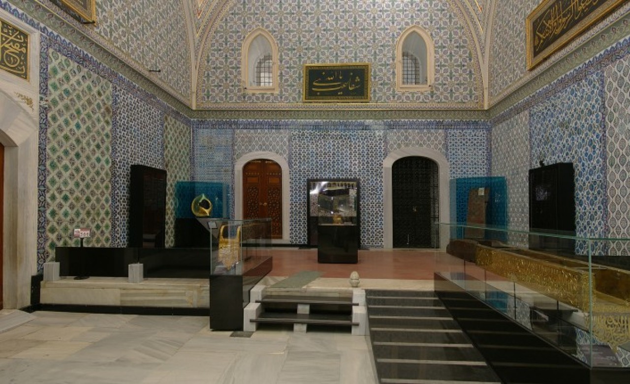 Topkapı Sarayı'nın Hırka-ı Saadet Dairesi ramazanda ziyaretçilerini bekliyor