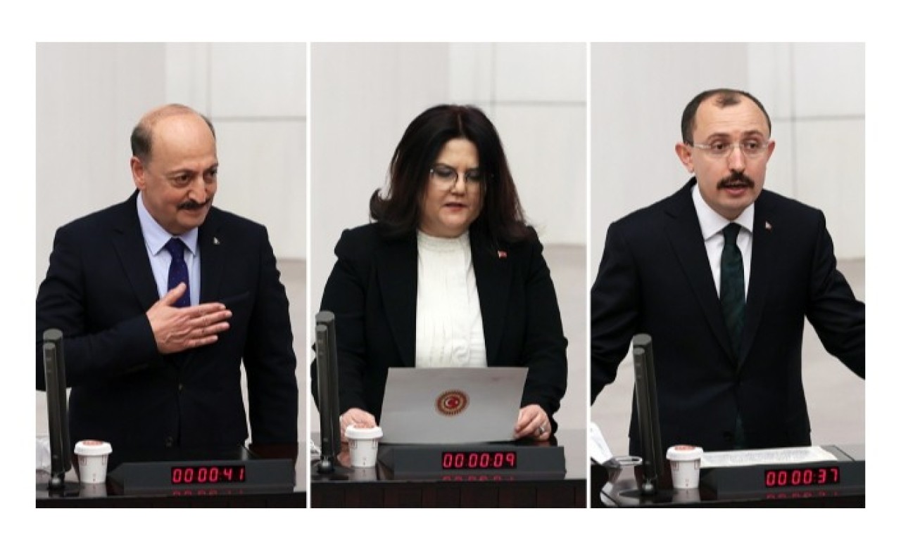 Yeni bakanlar,  Meclis Genel Kurulu'nda yemin ederek görevlerine başladı