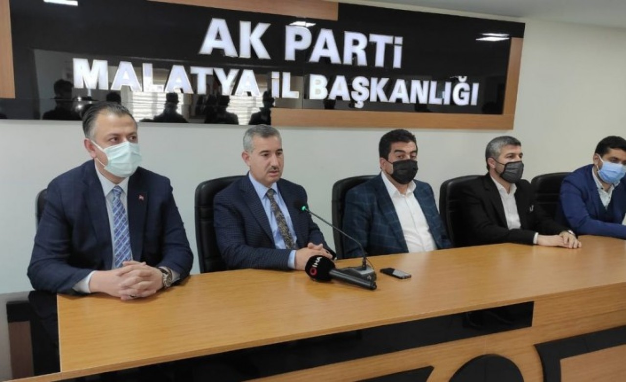 Yeşilyurt Belediyesi'nin Almanya'ya gönderdiği 43 kişi kayıp: Başkan Yardımcısı Bekir Karakuş görevden alındı