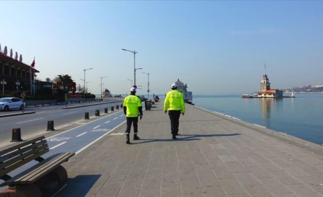 17 günlük tam kapanma,  bir hafta daha uzayabilir