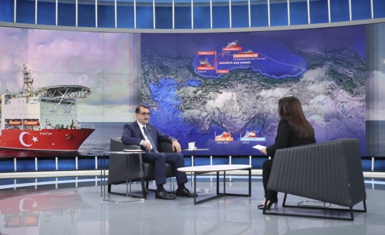 Bakan Dönmez: Karadeniz'de yeni haberle ilgili haziranı bekleyelim