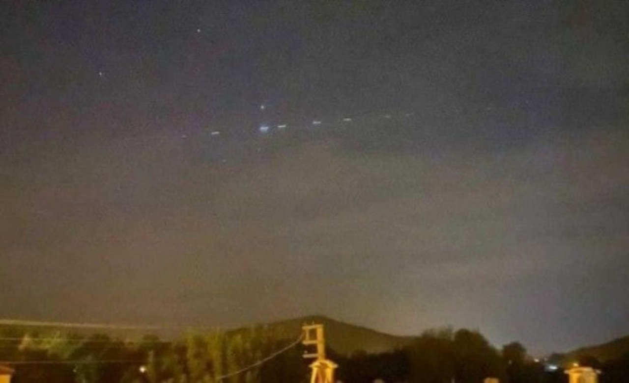 Bakan Varank,  gökyüzündeki esrarengiz ışıkların sebebini açıkladı