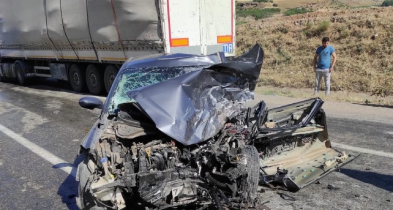 Batman'da feci kaza: Fırat Aydın öldü