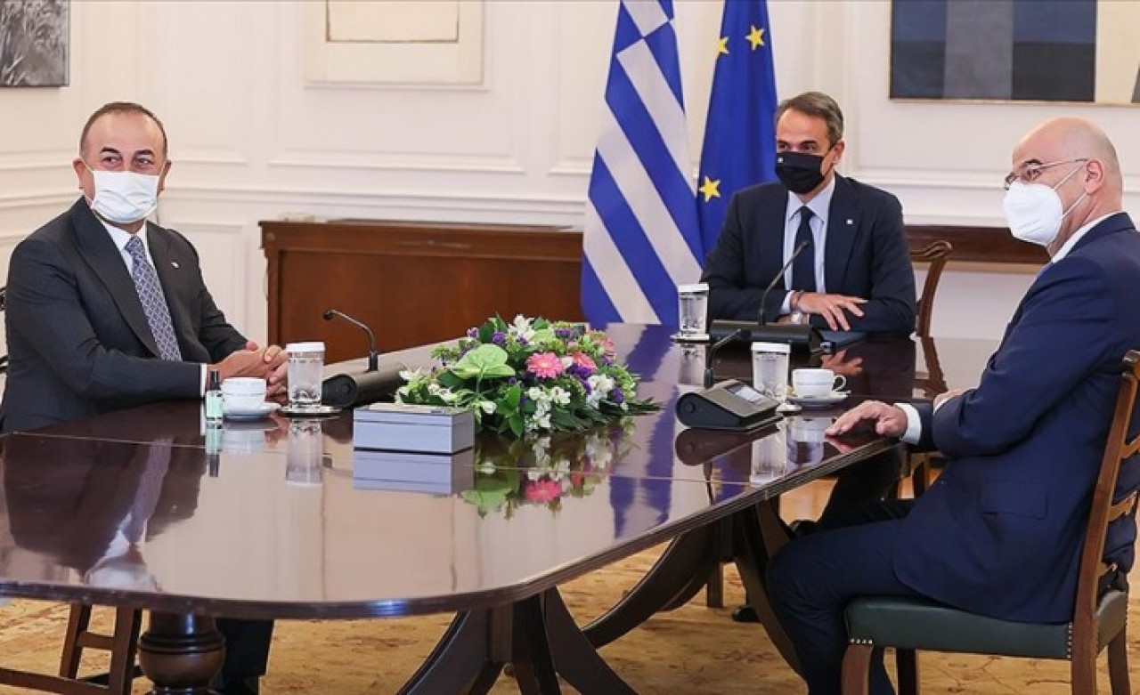Çavuşoğlu ve Dendias basın toplantısı düzenledi: Yunanistan'la anlaştık