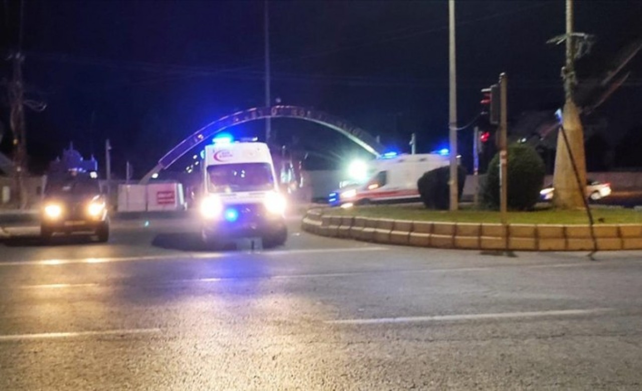 Diyarbakır'daki 8. Ana Jet Üs Komutanlığına maket uçaklarla saldırı girişimi