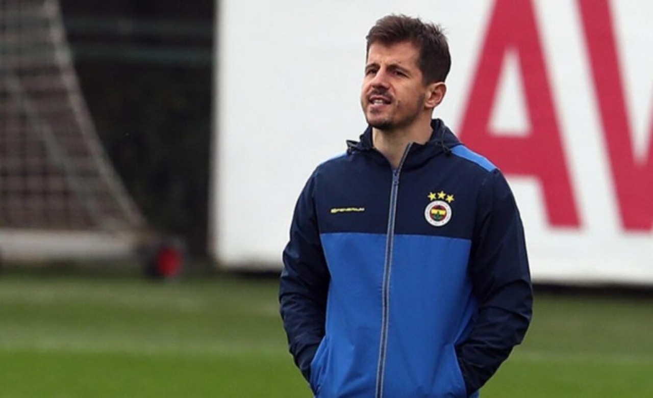 Emre Belözoğlu'na ünlü futbolcudan sürpriz telefon: 'Abi ben geri dönmek istiyorum'