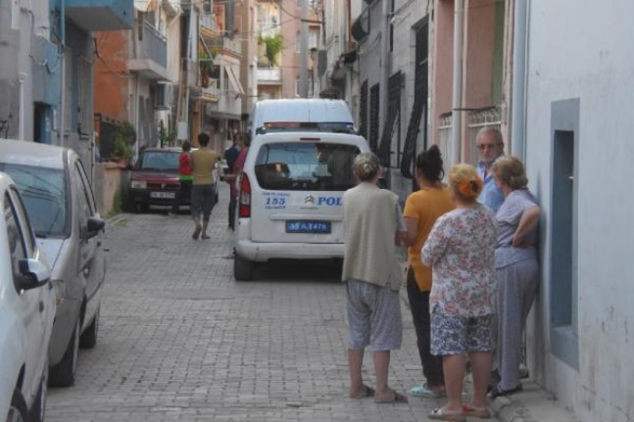 İzmir'de yabancı uyruklu kişi vurdu: Volkan Akçay öldü