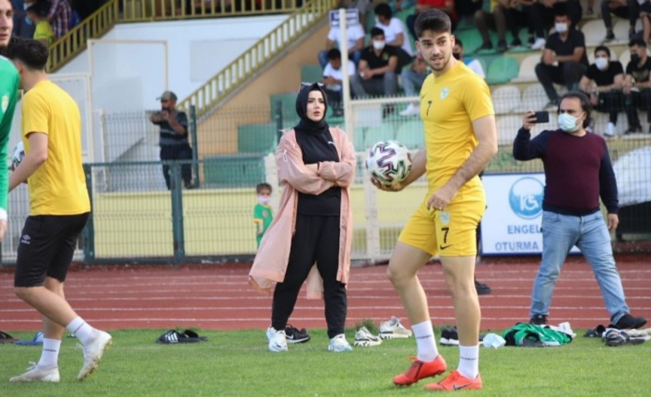 Kadın başkan tarihe geçti: Türkiye futbolunda bir ilk yaşandı!